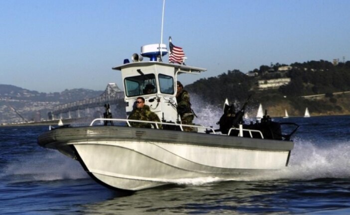 Офицер ВМС США Кэтлин Макфарланд: «Американские моряки разучились управлять кораблями»