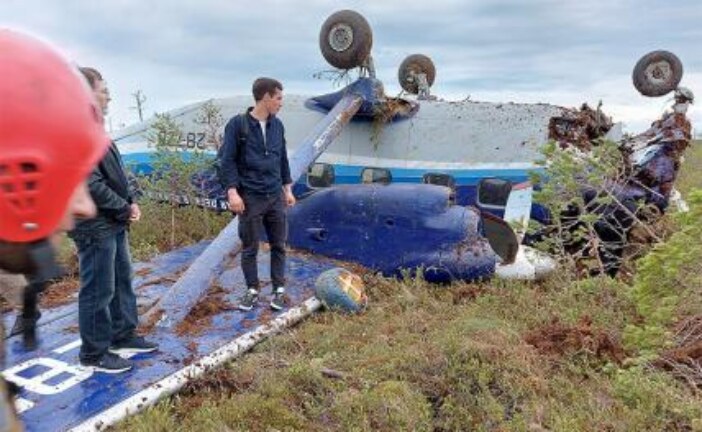 Пилот рассказал, что произошло с двигателями Ан-28 перед аварийной посадкой