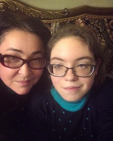 Лолита Милявская впервые озвучила диагноз дочери  | StarHit.ru