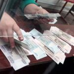 М. Хазин: «Минималка» в России должна быть 40 тысяч рублей