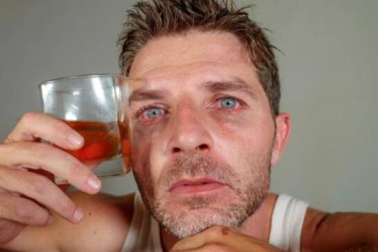 Алкоголь притупляет у мужчин способность распознавать эмоции