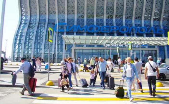 Крым, аэропорт Симферополя: «Наши все на месте»