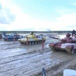 Российские танкисты победили в эстафете танкового биатлона