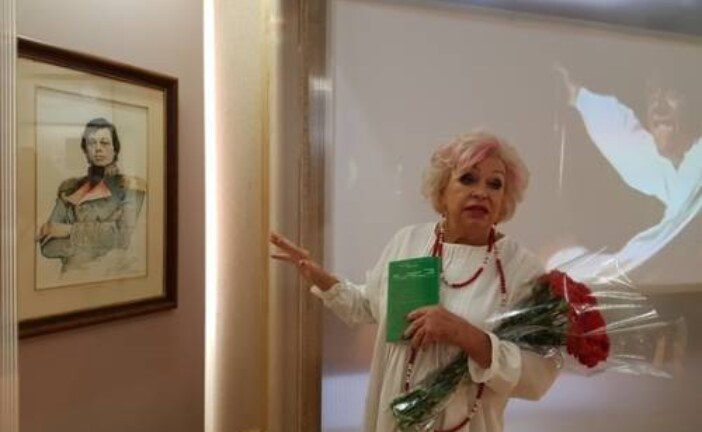 На открытии выставки в честь «Юноны и Авось» вдова Караченцова сделала  признание