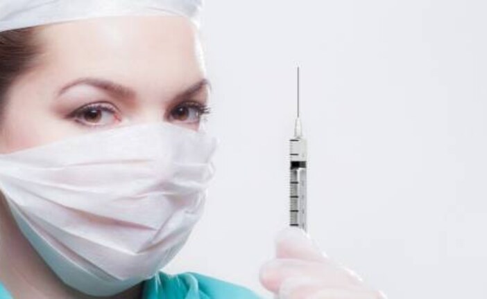 Массовая вакцинация от ВПЧ может снизить риск рака шейки матки у молодых на 87%
