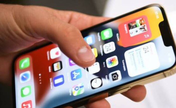 Пользователи новых iPhone жалуются на дефект экрана