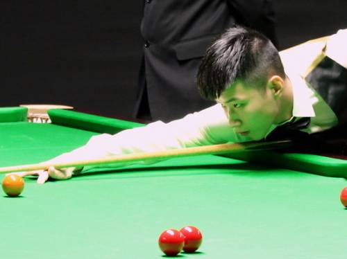 Китаец Чжао Синьтун выиграл чемпионат Великобритании по снукеру