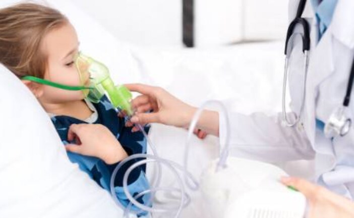 Дети с плохо контролируемой астмой оказались в группе высокого риска COVID-19