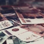 Протесты в Казахстане опустили российскую валюту ниже плинтуса