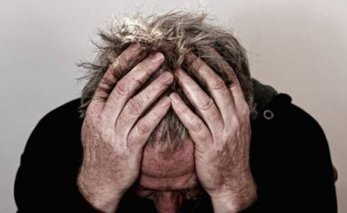 Невролог назвал пять признаков головной боли, которые требуют срочного обращения за медпомощью
