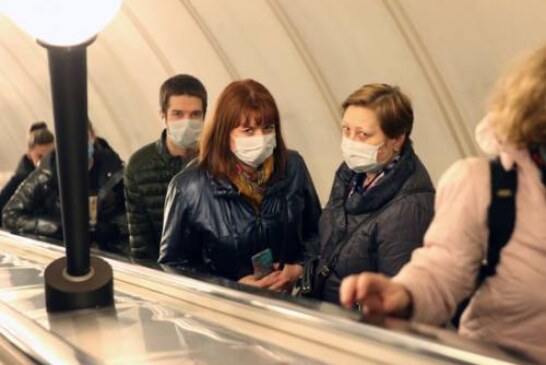 «Теперь метро – «красная зона»: ученый призвал всех ездить в очках