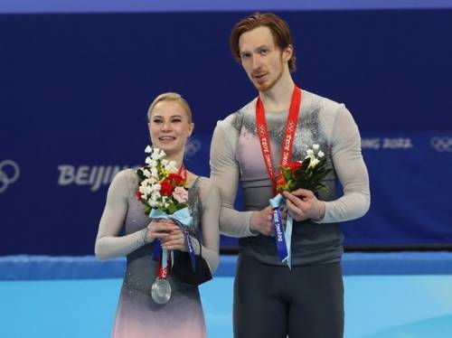 Олимпийские игры в Пекине погасили огонь: 32 медали у России