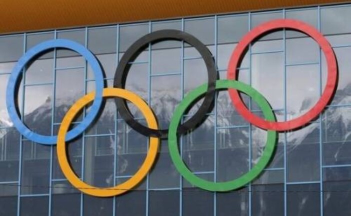 «Два ребенка»: российских биатлонистов высмеяли за использование презервативов на Олимпиаде