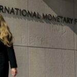 «В самое сердце»: Россию захотели отрезать от МВФ
