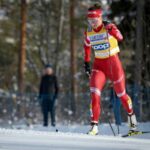 Российская лыжница Непряева не выступает, но приближается к Большому хрустальному глобусу
