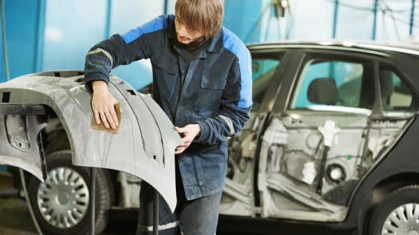 Для ремонта автомобилей по ОСАГО могут разрешить использовать подержанные детали