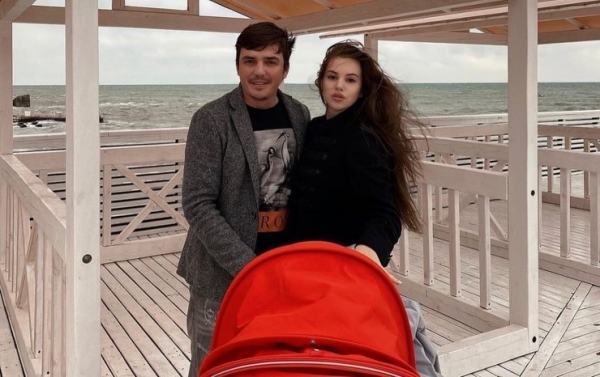 Евгений Кузин рассказал о личной жизни после развода с Сашей Артемовой | StarHit.ru