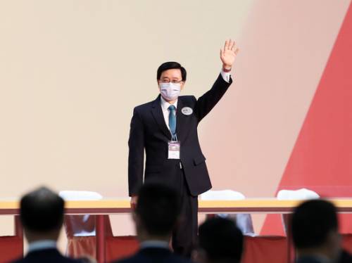Китай закручивает гайки: новым главой Гонконга станет «силовик»