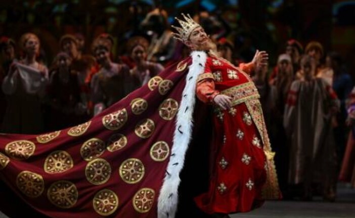 Марат Башаров станцевал в балете: царь он или не царь