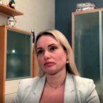 На бывшего редактора Первого канала Марину Овсянникову подал в суд ее муж | StarHit.ru