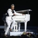 Филипп Киркоров отметил 55-летие концертом эпохи изобилия