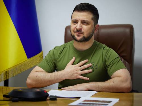 Украина пилит «откаты»: откуда у Зеленского сотни миллионов